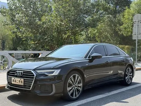 Audi A6L 2021 — фото 1