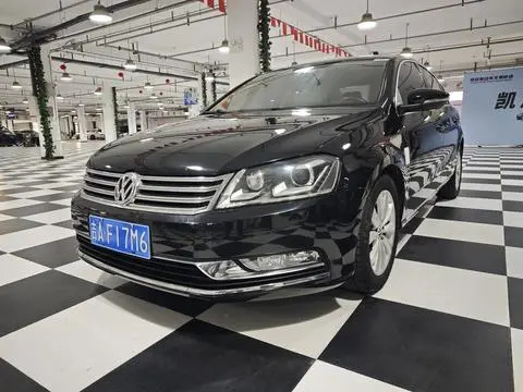 Volkswagen Magotan 2012
