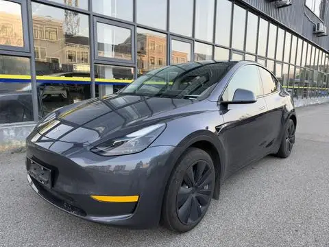 Tesla Model Y 2022 — фото 1