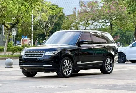 Land Rover 揽胜 2016 — фото 1