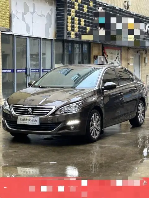 Peugeot 408 2016