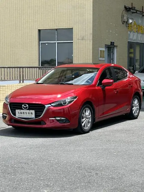 Mazda 3 昂克赛拉 2017 — фото 1