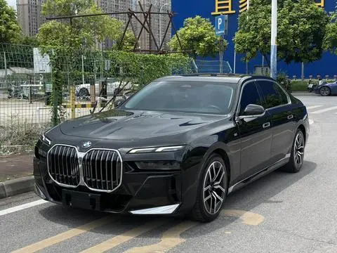 BMW 7 Series 2023