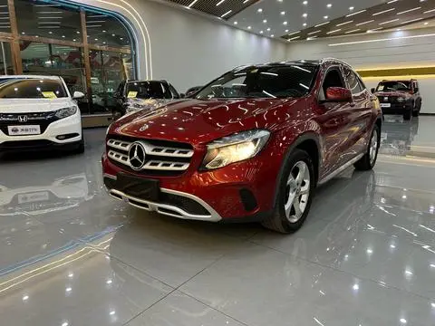 Mercedes-Benz GLA 2018