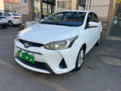 Toyota YARIS L 致享 2017 — фото 1