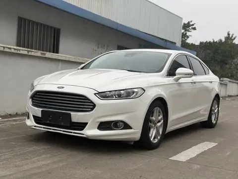Ford 蒙迪欧 2013