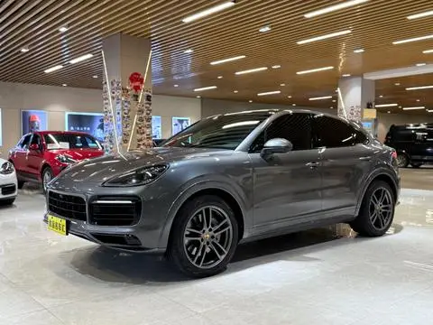 Porsche Cayenne Coupé 2020