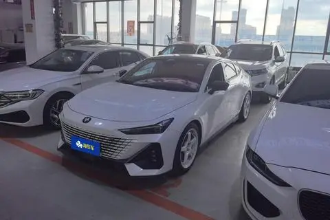 Changan UNI-V 2022