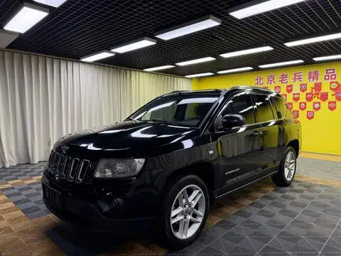 Jeep 指南者 2013