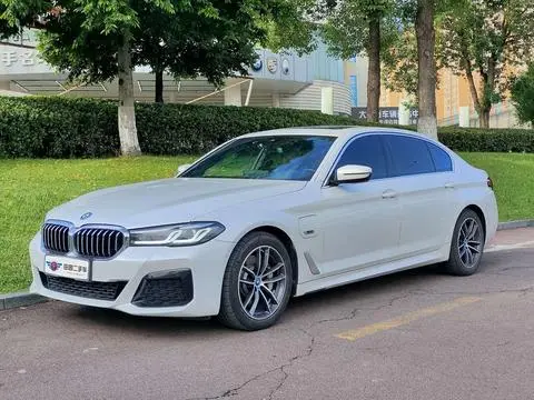 BMW 5 Series PHEV 2022