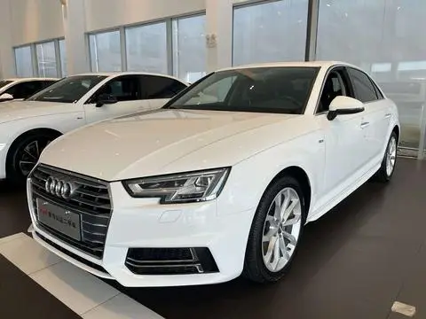 Audi A4L 2018