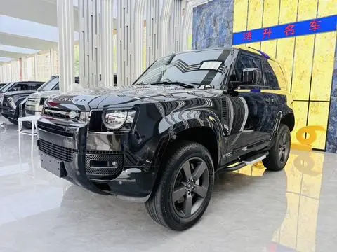 Land Rover 卫士 2025