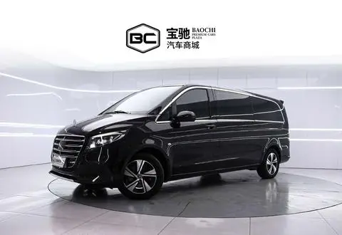 Mercedes-Benz 威霆 2024