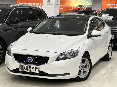 Volvo V40 2016