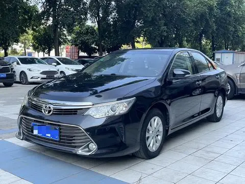 Toyota Camry 2015