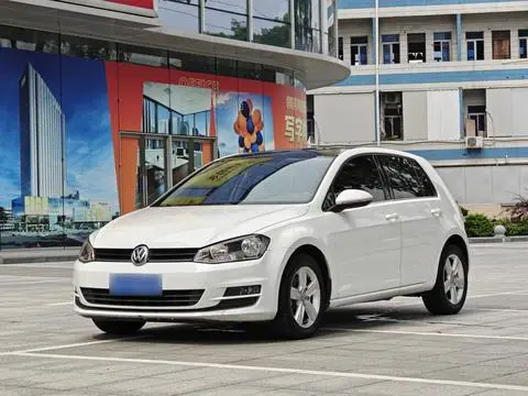 Volkswagen Golf 2015 — фото 1
