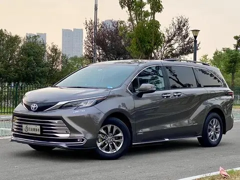 Toyota SIENNA 2021