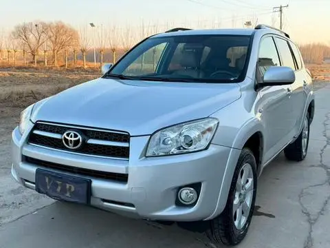 Toyota RAV4 2010
