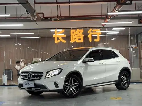 Mercedes-Benz GLA 2017