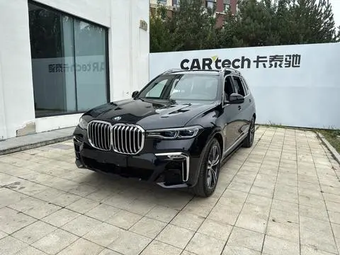 BMW X7 2021 — фото 1