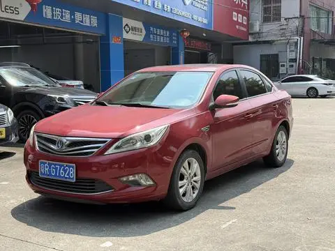 Changan Eado 2014 — фото 1