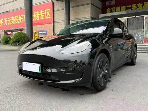 Tesla Model Y 2022 — фото 1