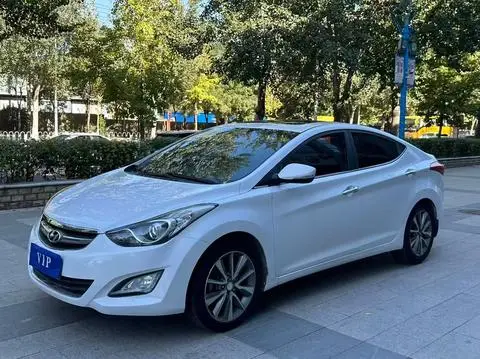 Hyundai Elantra Langdong 2015