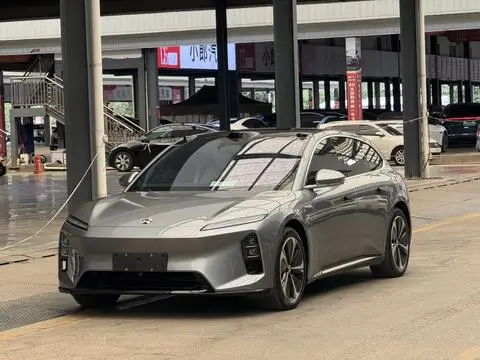 NIO ET5T 2025