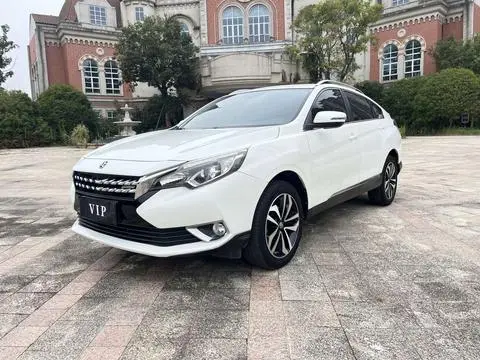 Venucia T90 2018