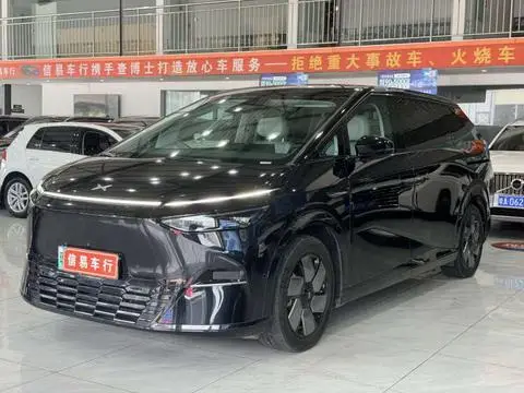 XPeng 小鹏X9 2024
