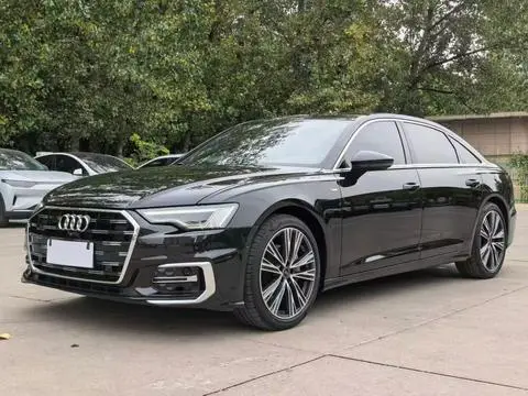 Audi A6L 2022