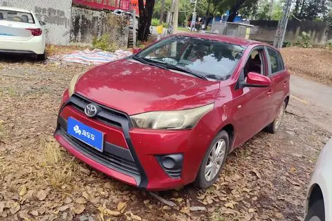 Toyota YARIS L 2014