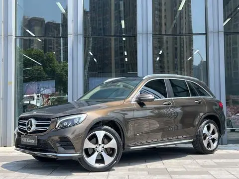 Mercedes-Benz GLC 2017 — фото 1
