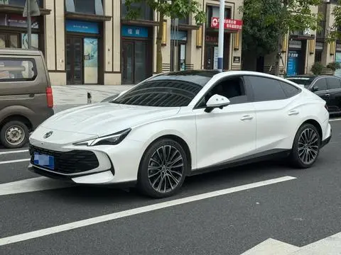 MG 7 2025
