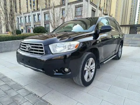 Toyota Highlander 2012 — фото 1