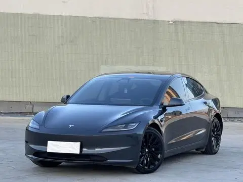 Tesla Model 3 2023 — фото 1