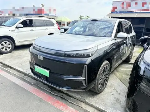 Geely M9 2025