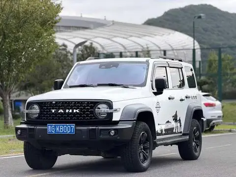 TANK 300 2021