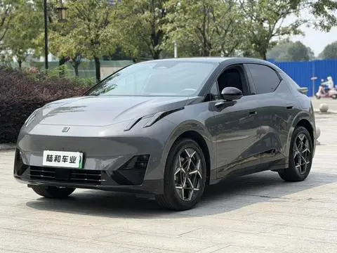 Lynk & Co 20 2025