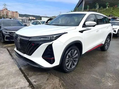 Changan CS75 PLUS 2022 — фото 1