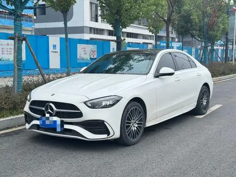 Mercedes-Benz C-Class 2023 — фото 1