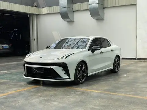 Lynk & Co 03 2023