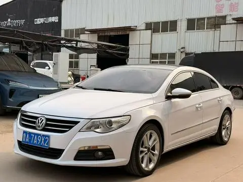 Volkswagen CC 2011
