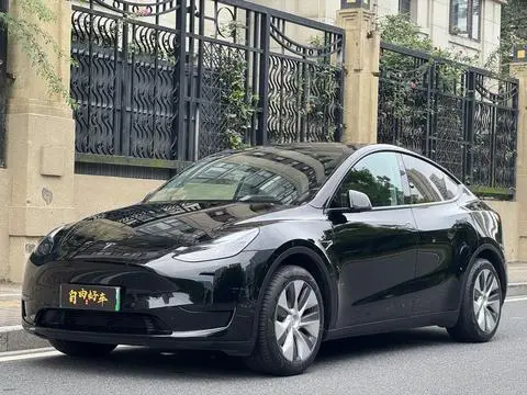 Tesla Model Y 2022 — фото 1