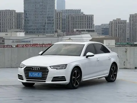 Audi A4L 2017