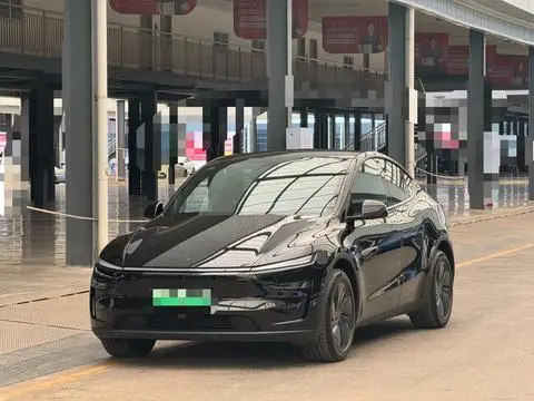 Tesla Model Y 2026
