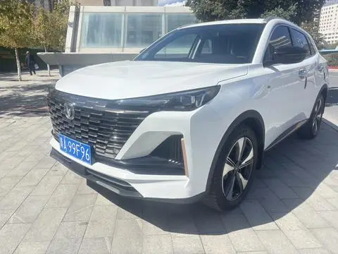Changan CS55 PLUS 2022 — фото 1