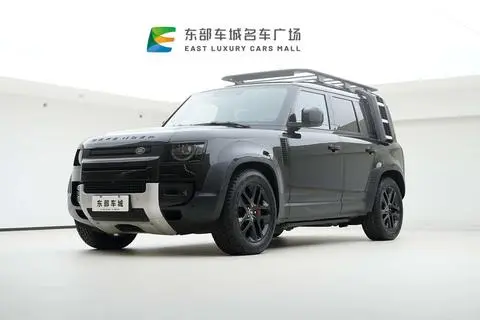 Land Rover 卫士 2024 — фото 1