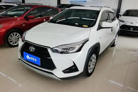 Toyota Yaris L Zhixuan 2022 — фото 1