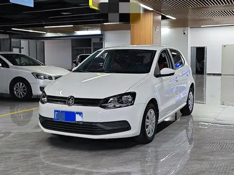 Volkswagen Polo 2016 — фото 1